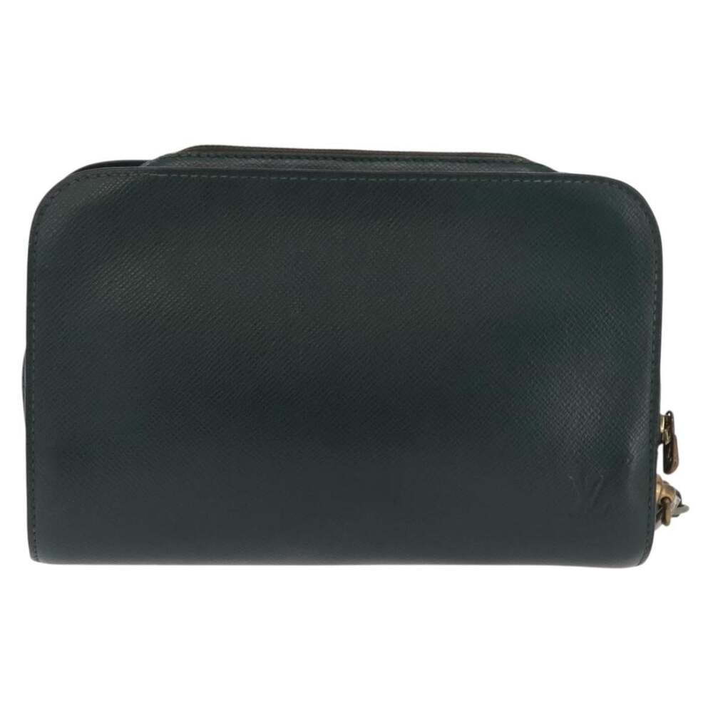 Louis Vuitton Taiga Baikal Clutch Green